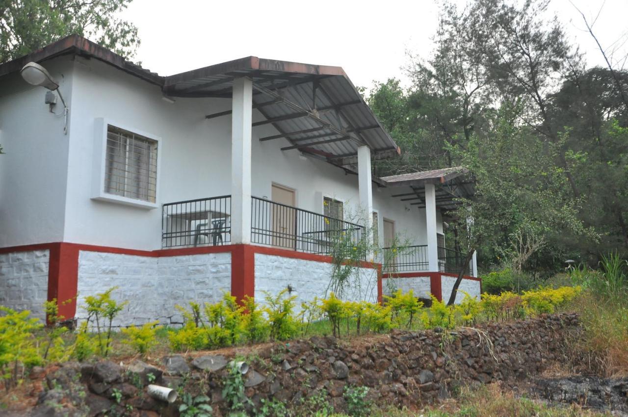 Koyna Lake Resort Koynanagar Buitenkant foto