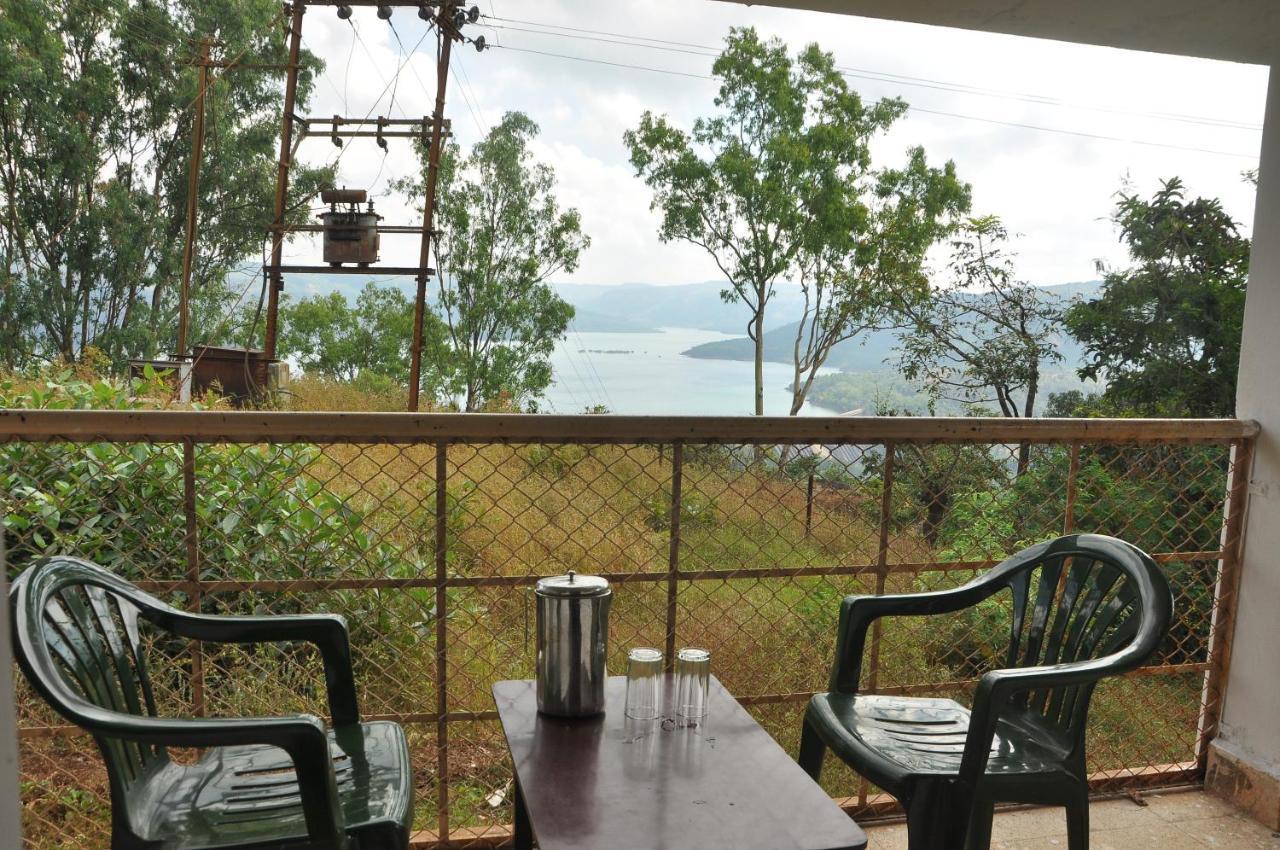 Koyna Lake Resort Koynanagar Buitenkant foto